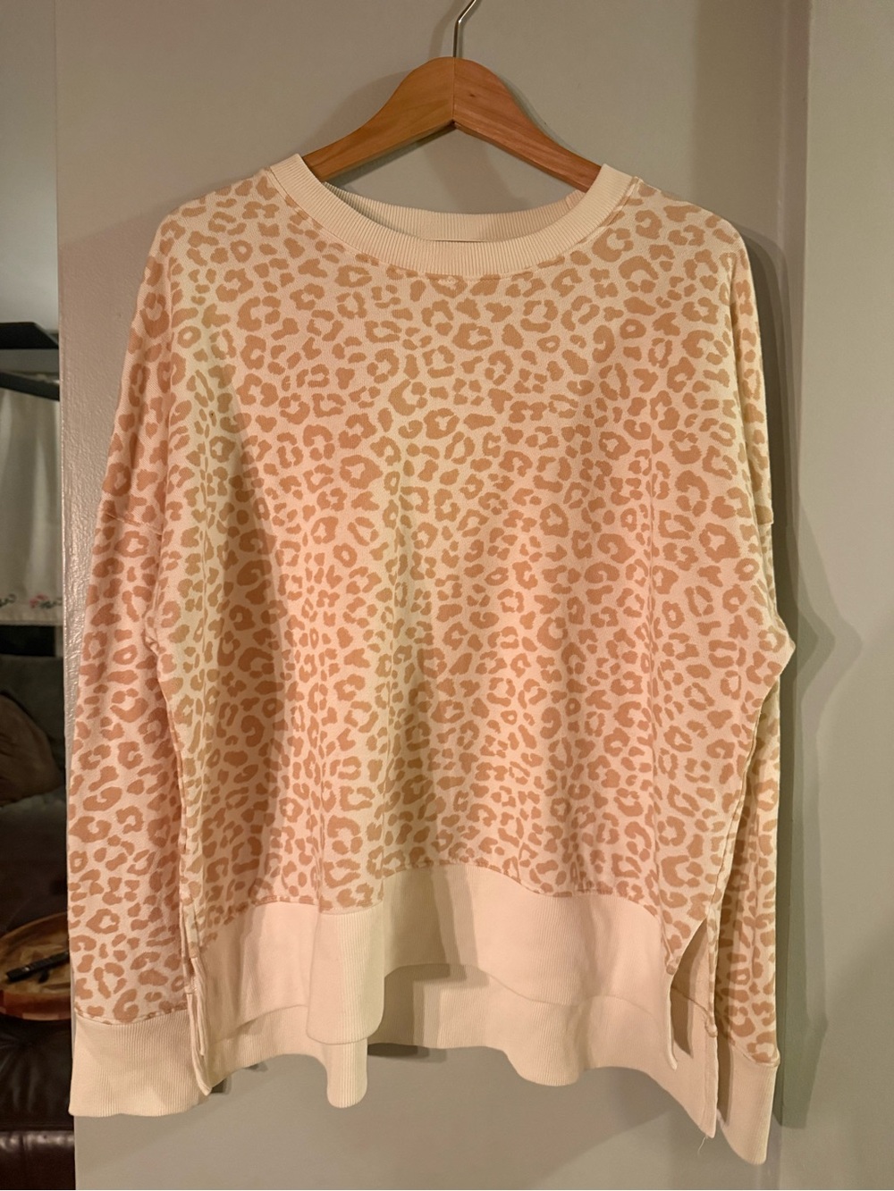 Time and Tru Cream & Tan Leopard Print Pullover
